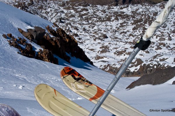 The nice little couloir below the glacier.