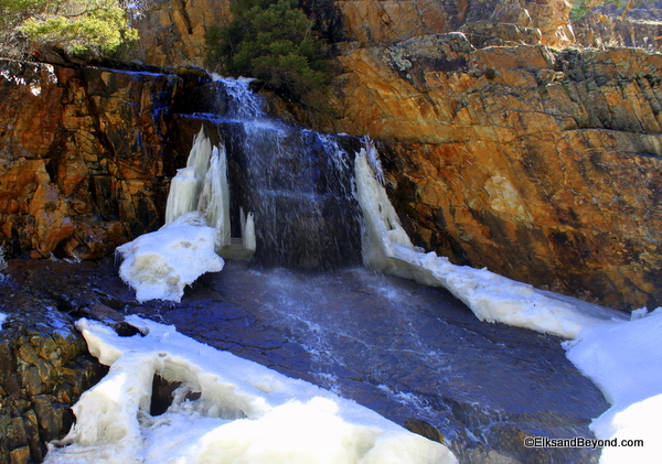 The sites along the way keep the mind off of the straps digging trenches in our shoulders.