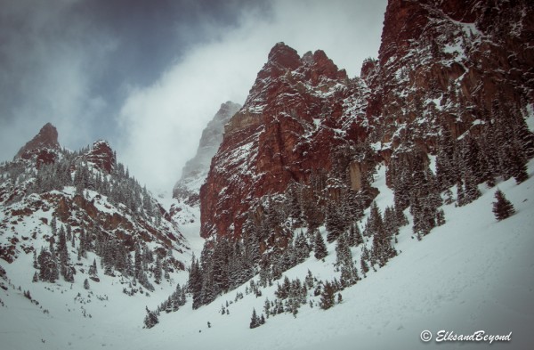 Looking back up the eery chute we came down.  Now time to pole the 7  miles back down Maroon Creek Road.